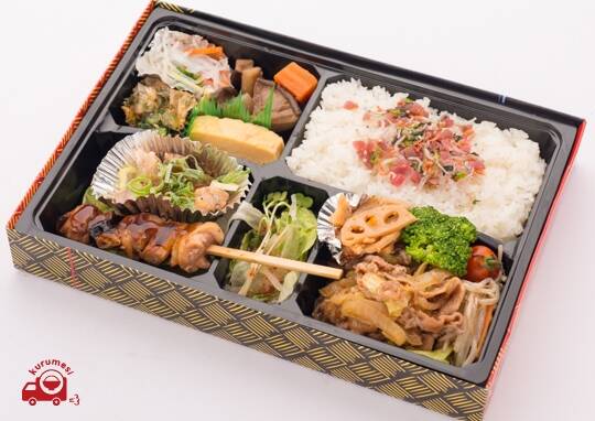 お弁当メニュー タルタル南蛮と赤魚の西京焼 1,018円(税込1,100円)
