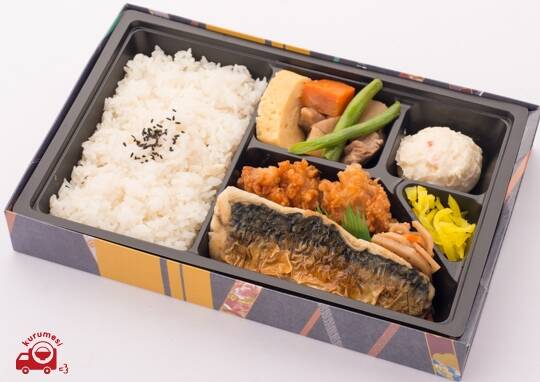 お弁当メニュー タルタル南蛮と赤魚の西京焼 1,018円(税込1,100円)