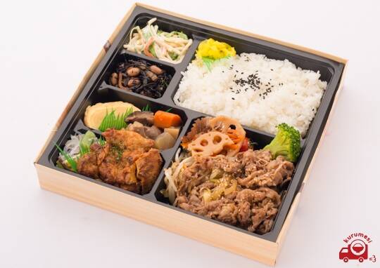 お弁当メニュー タルタル南蛮と赤魚の西京焼 1,018円(税込1,100円)